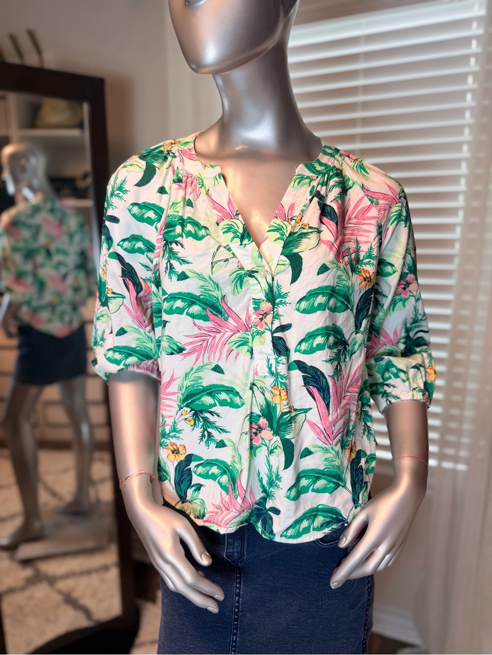LOFT Petite Medium Tropical Floral Palm Print Cotton Blend Puff Sleeve Blouse MP